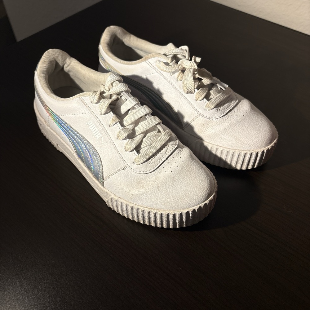 Puma White Sneakers with Iridescent Formstrip